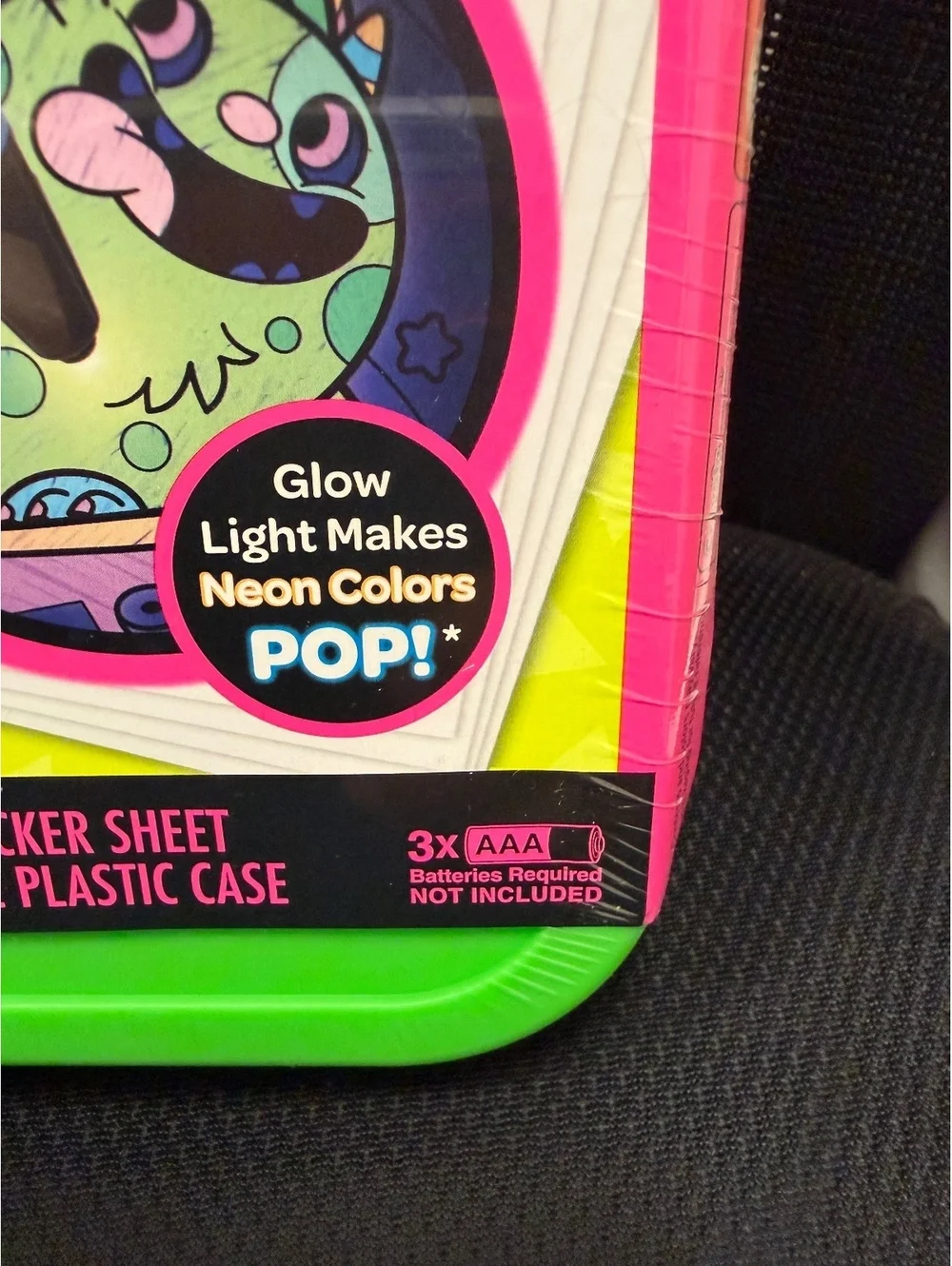 Crayola Neon Art Case Set Glow Light Markers Crayons Paint 50+ Pcs Plastic NIP